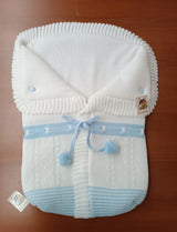 Pom Pom Detail Baby Nest