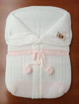 Pom Pom Detail Baby Nest